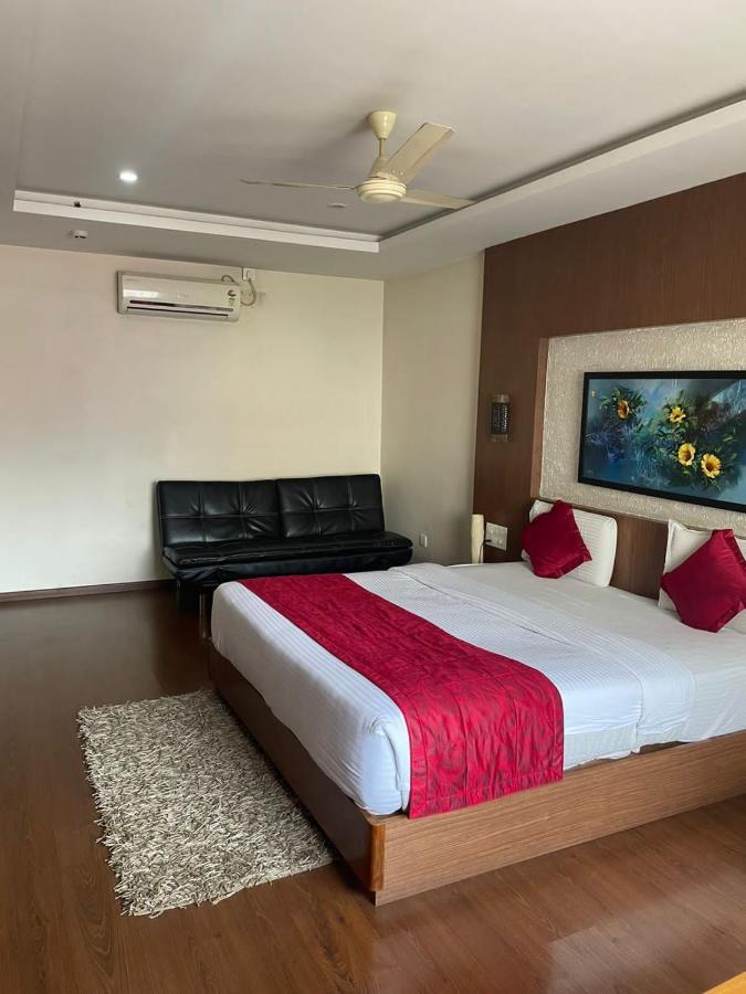 The Lotus Boutique Hotel Chikmagalur Exterior photo